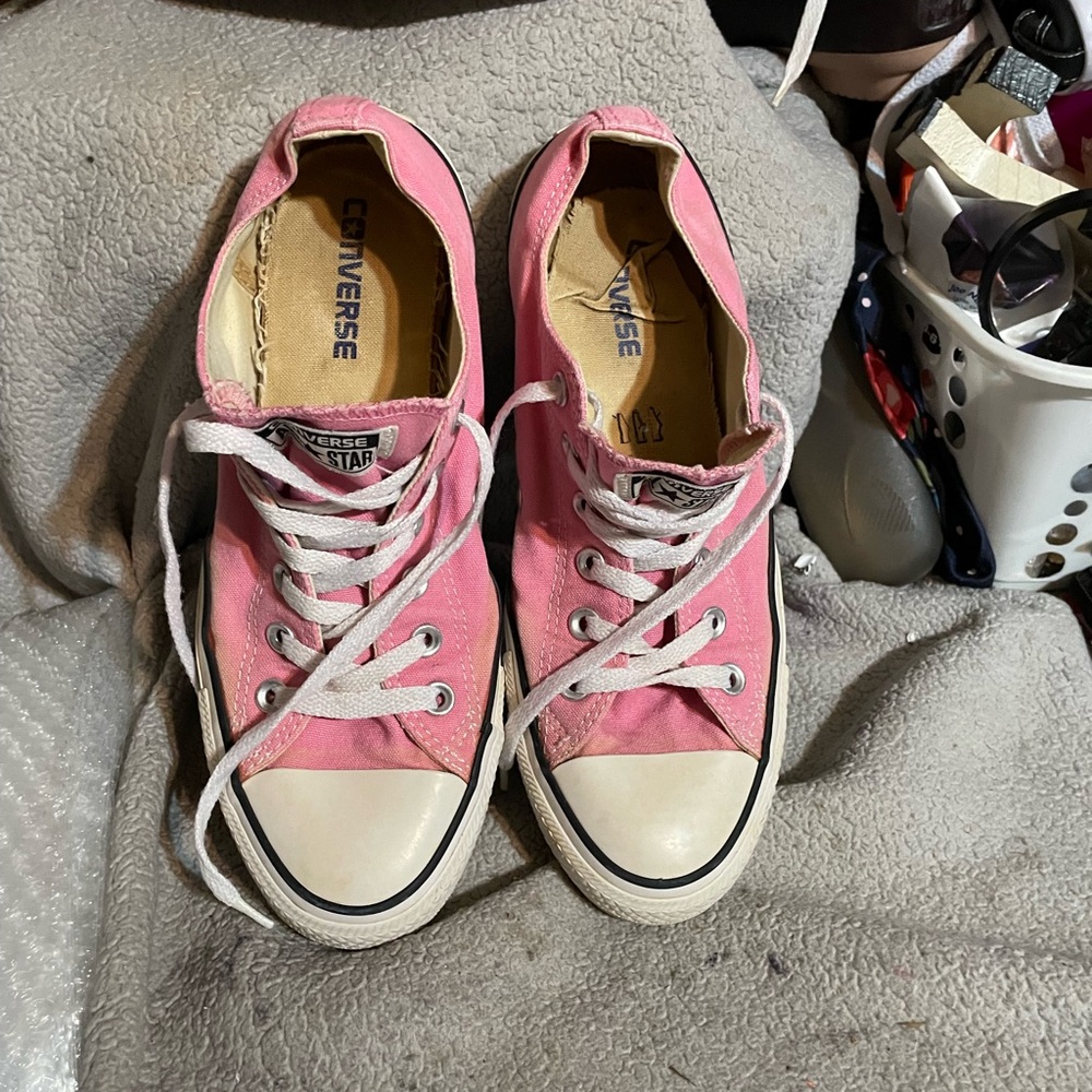 Converse Women's Pink Low-Top Sneakers
